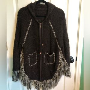 Full Zipper Hooded Poncho Women’s Size Large Tassel Western Vintage